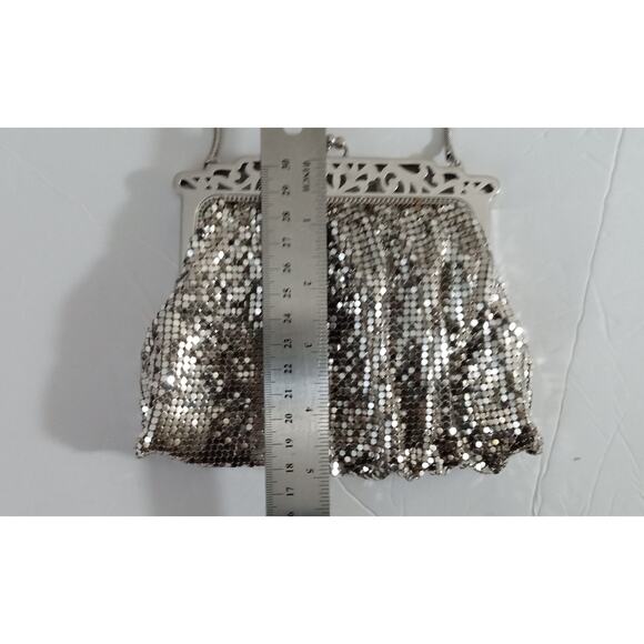 Vintage Whiting Davis Silver Metal Mesh Purse Evening Handbag - Picture 15 of 16